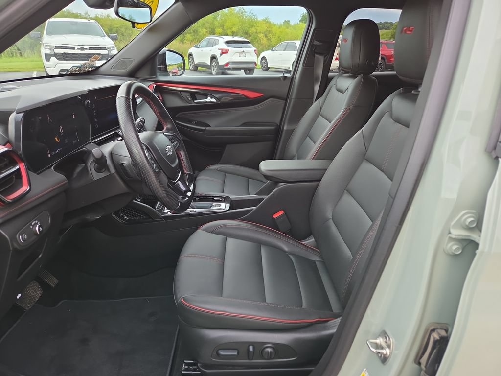 Certified 2024 Chevrolet TrailBlazer RS w/ Driver Confidence Package AWD/4WD image 26