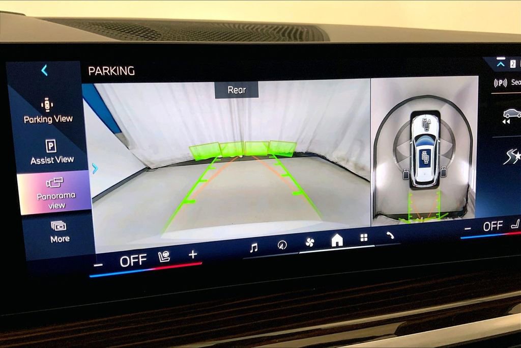 Used 2026 BMW X5 xDrive40i image 17