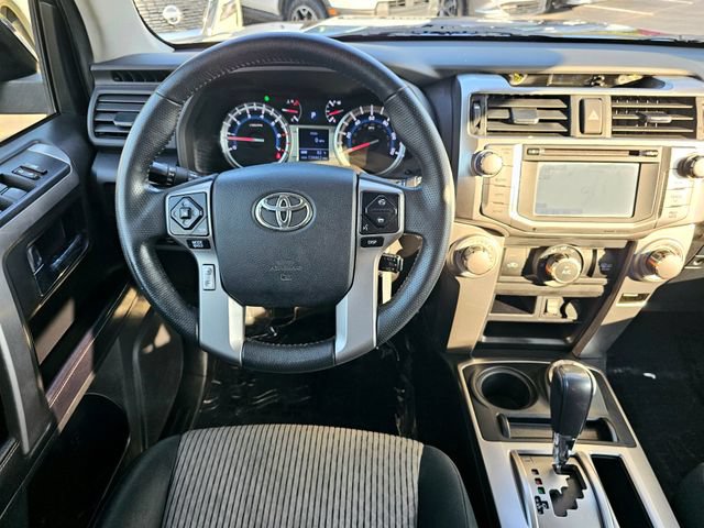 Used 2019 Toyota 4Runner SR5 AWD/4WD image 31