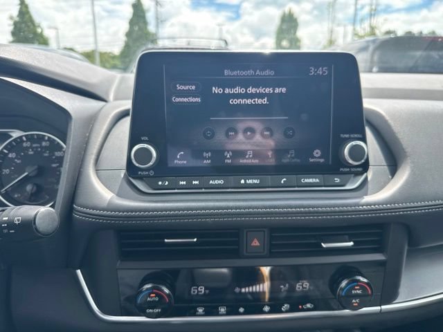 Used 2024 Nissan Rogue SV FWD image 11