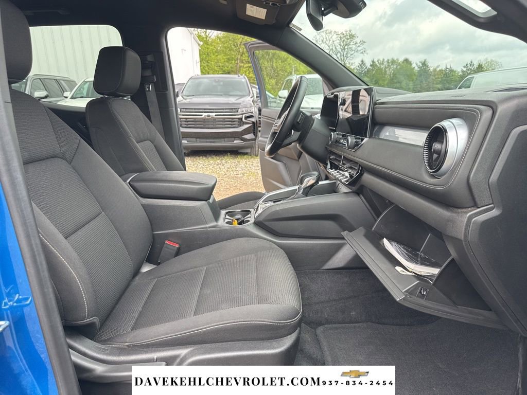 Used 2024 Chevrolet Colorado LT w/ LT Convenience Package II AWD/4WD image 25
