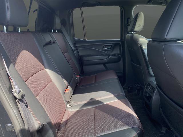 Used 2018 Honda Ridgeline Black Edition image 31