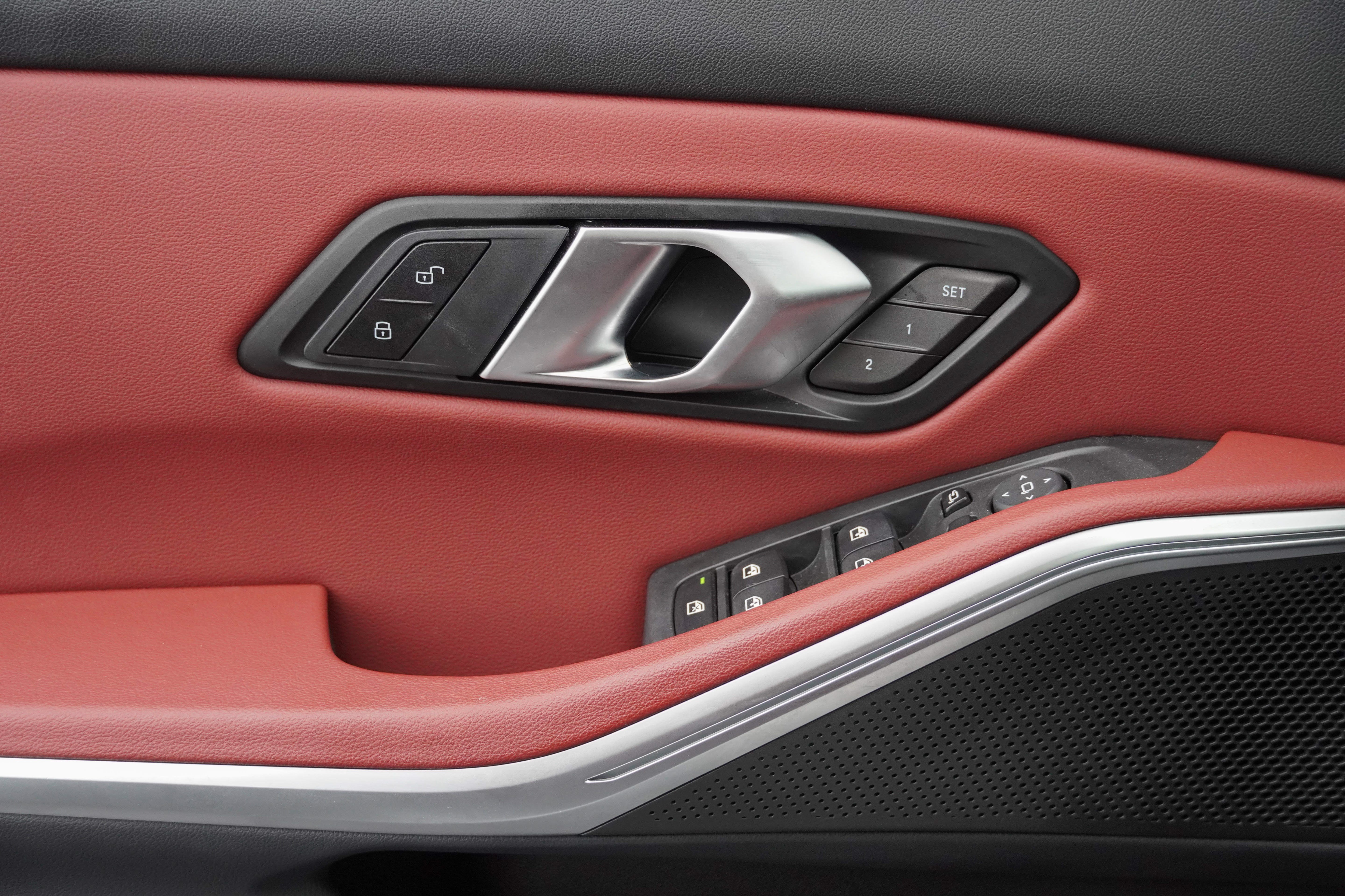 Certified 2025 BMW 330i Sedan RWD image 15