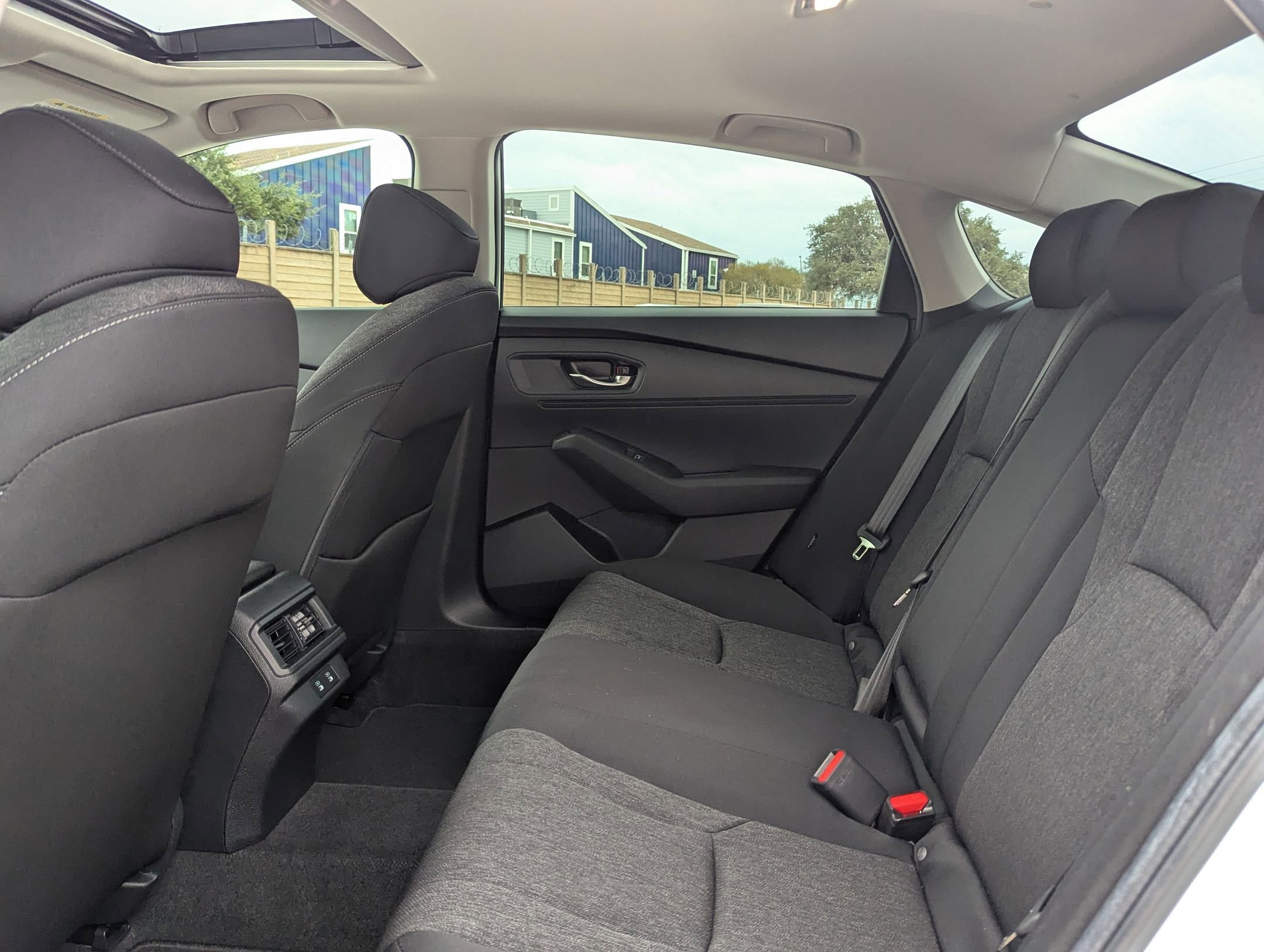 Used 2025 Honda Accord SE image 15