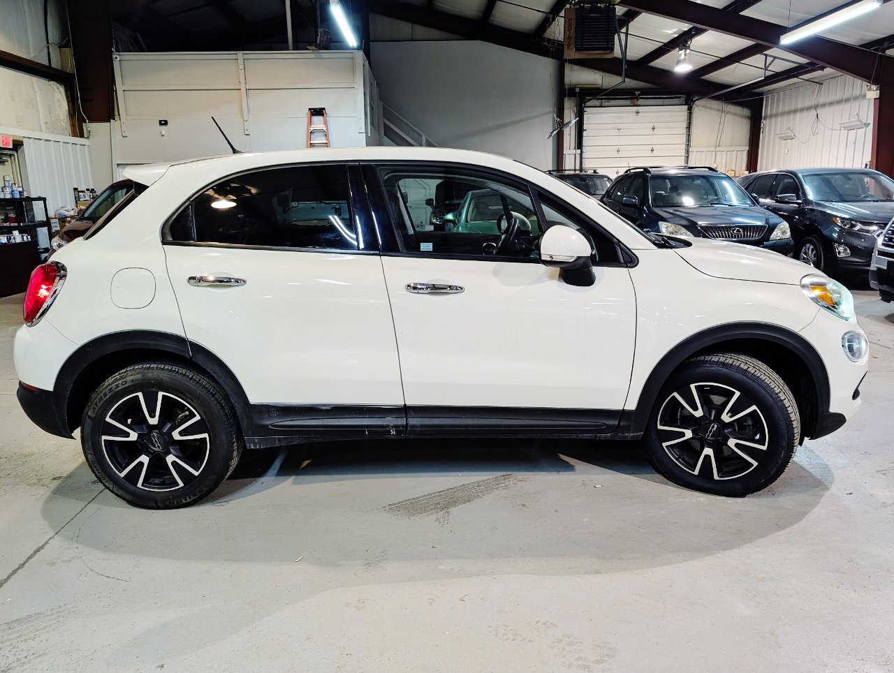 Used 2016 FIAT 500X Easy image 10