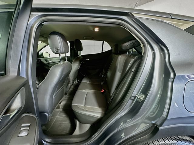 Used 2022 Buick Encore GX Preferred w/ Cold Weather Comfort Package AWD/4WD image 22