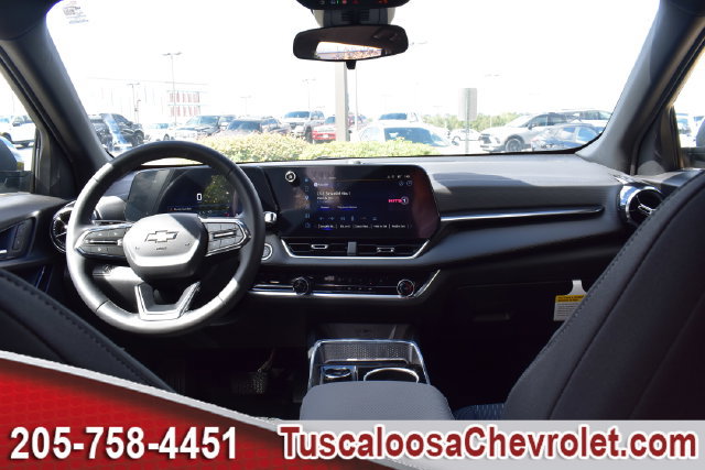 New 2027 Chevrolet Equinox LT FWD image 3