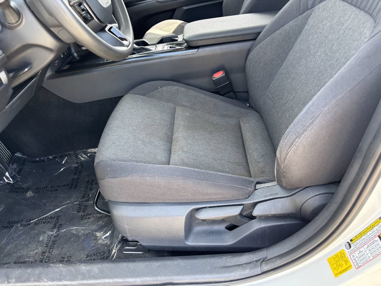 Used 2025 Toyota Camry LE FWD image 18