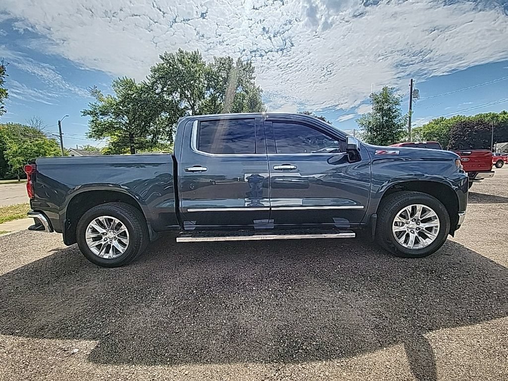 Used 2019 Chevrolet Silverado 1500 LTZ AWD/4WD image 30