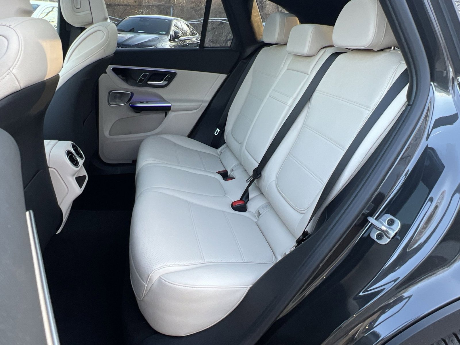 New 2026 Mercedes-Benz GLC 300 4MATIC image 23