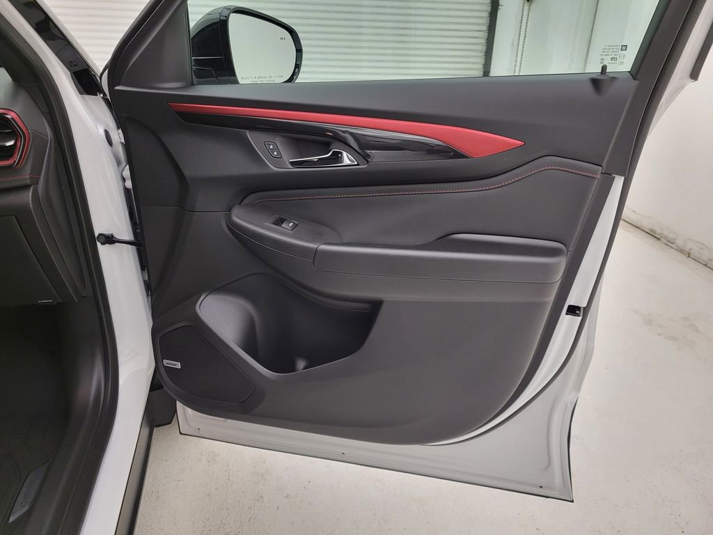 New 2026 Chevrolet TrailBlazer RS w/ Convenience Package FWD image 32