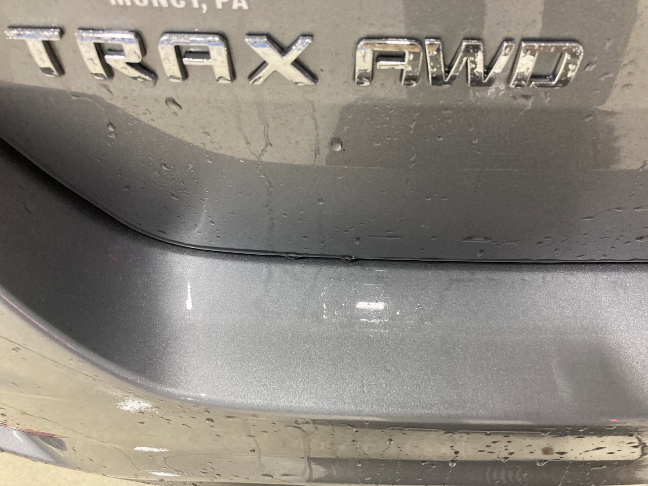 Used 2020 Chevrolet Trax LT w/ LT Convenience Package AWD/4WD image 10