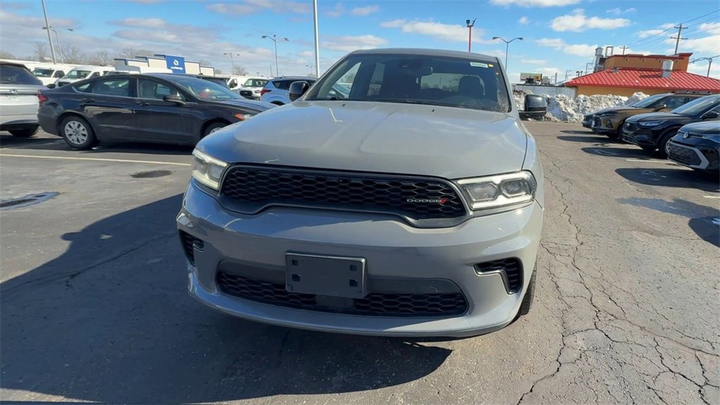 Used 2023 Dodge Durango GT image 3
