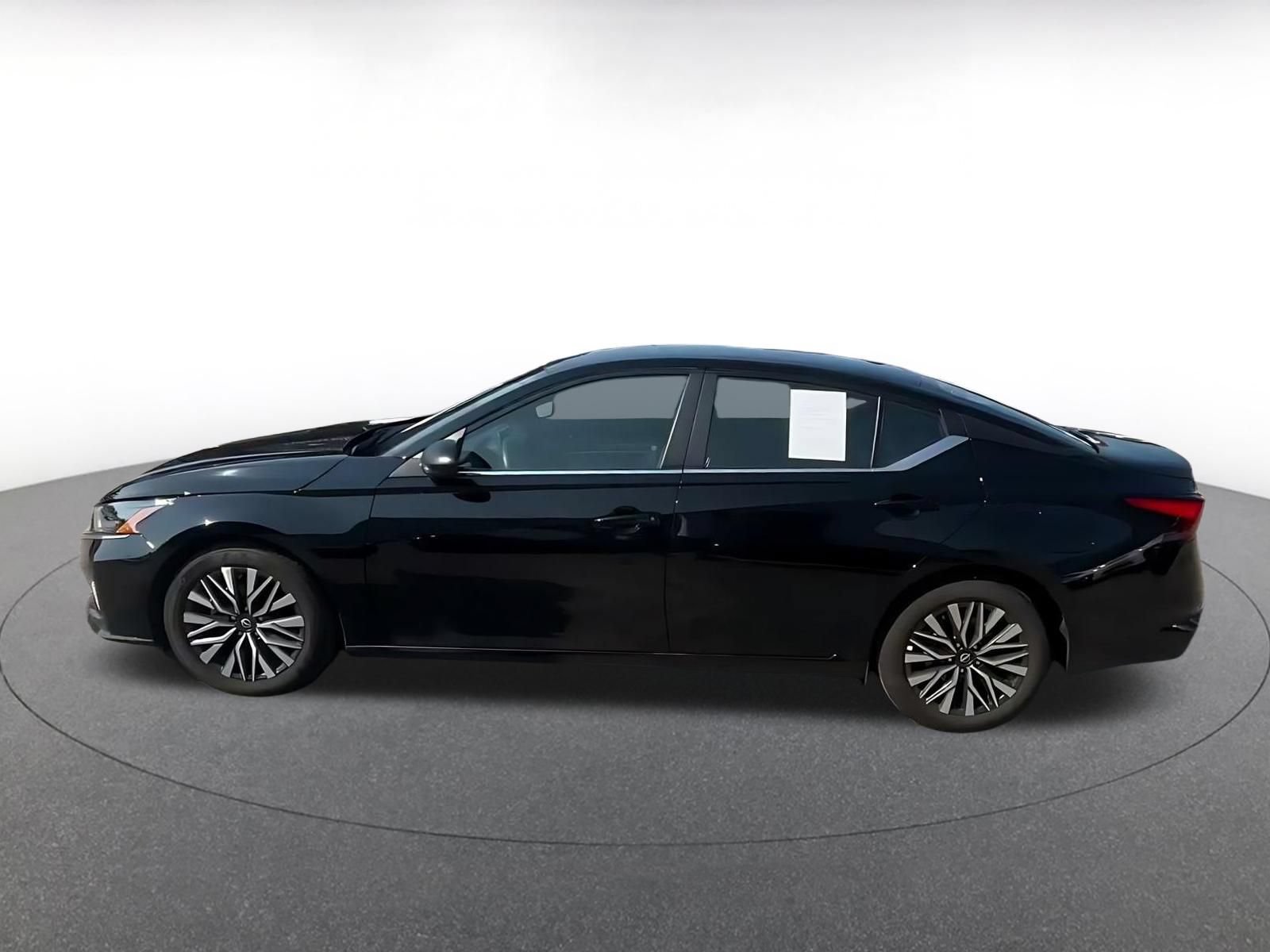 Used 2026 Nissan Altima 2.5 SV FWD image 9