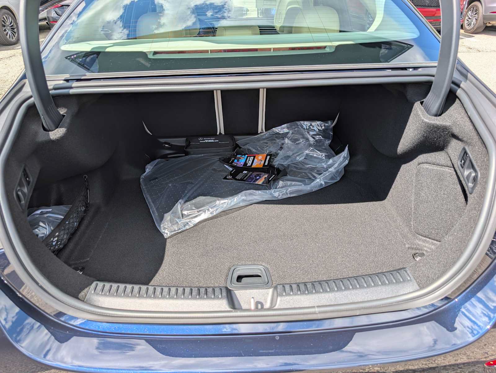 New 2027 Mercedes-Benz E 350 4MATIC Sedan image 7
