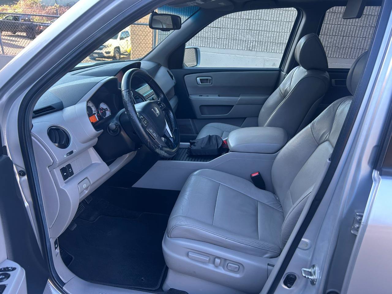 Used 2011 Honda Pilot Touring image 9