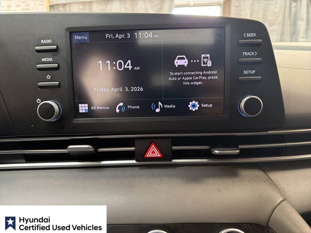 Certified 2024 Hyundai Elantra SE FWD image 22