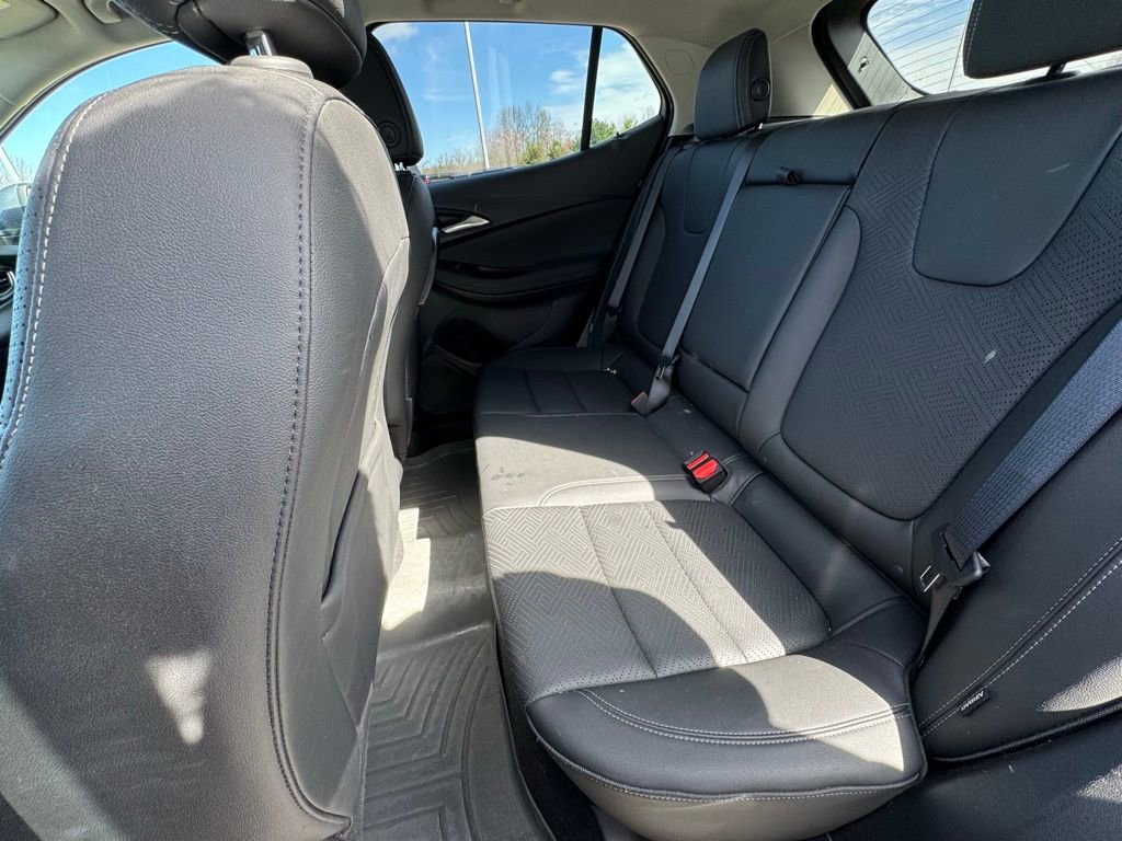 Used 2020 Buick Encore GX Essence w/ Sport Touring Package AWD/4WD image 19