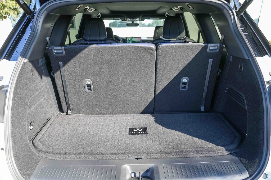 New 2026 INFINITI QX60 Sport w/ Dark Cargo Package image 24