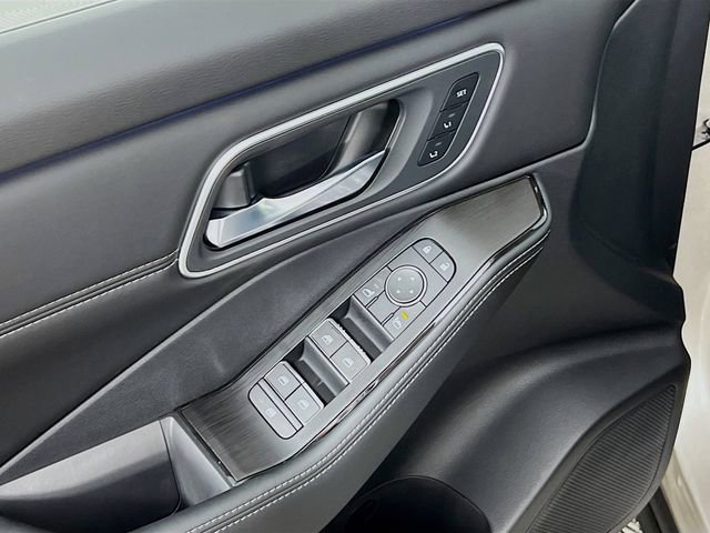 New 2026 Nissan Rogue Platinum w/ Platinum Premium Package image 15