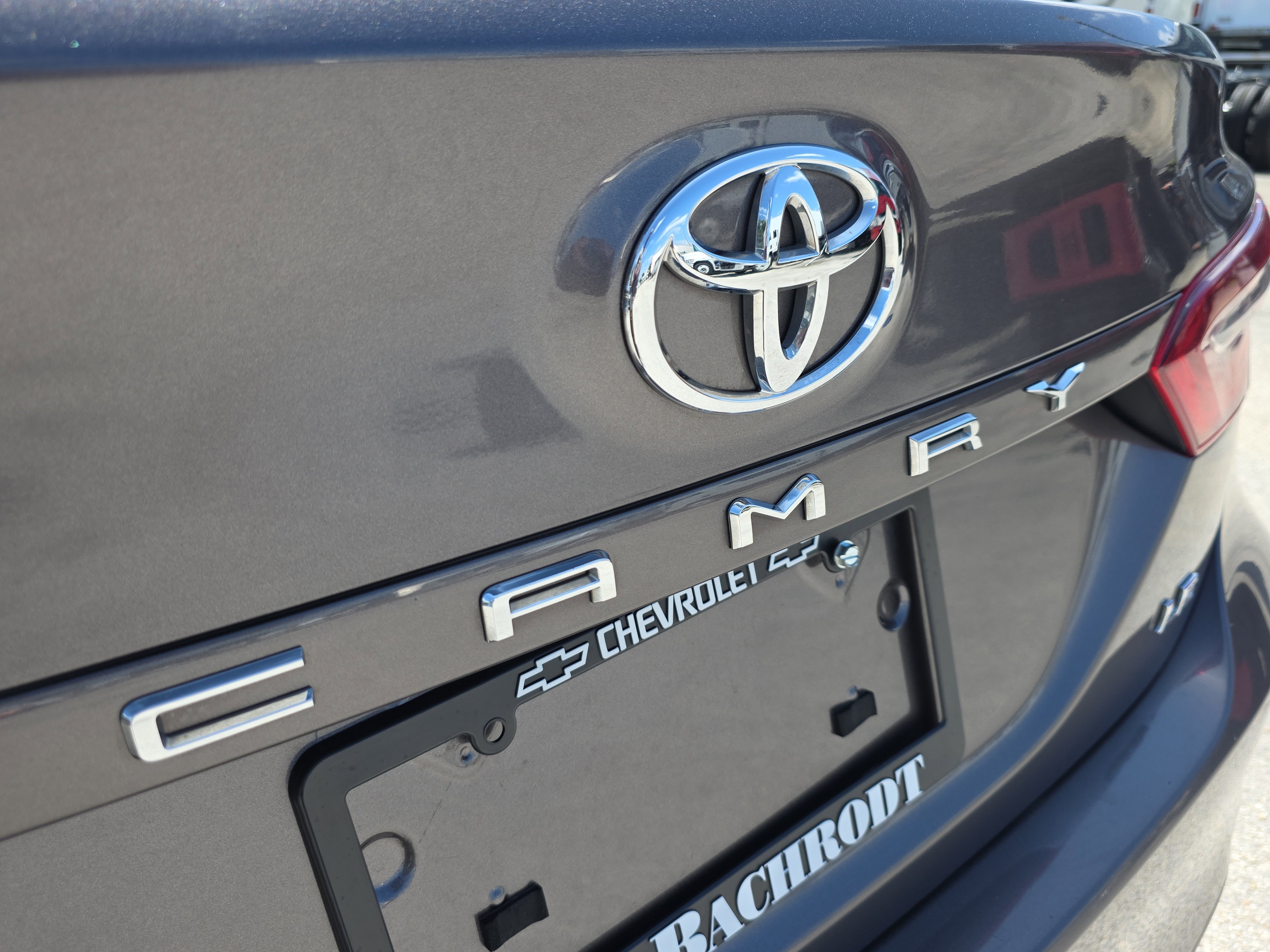 Used 2024 Toyota Camry LE FWD image 9