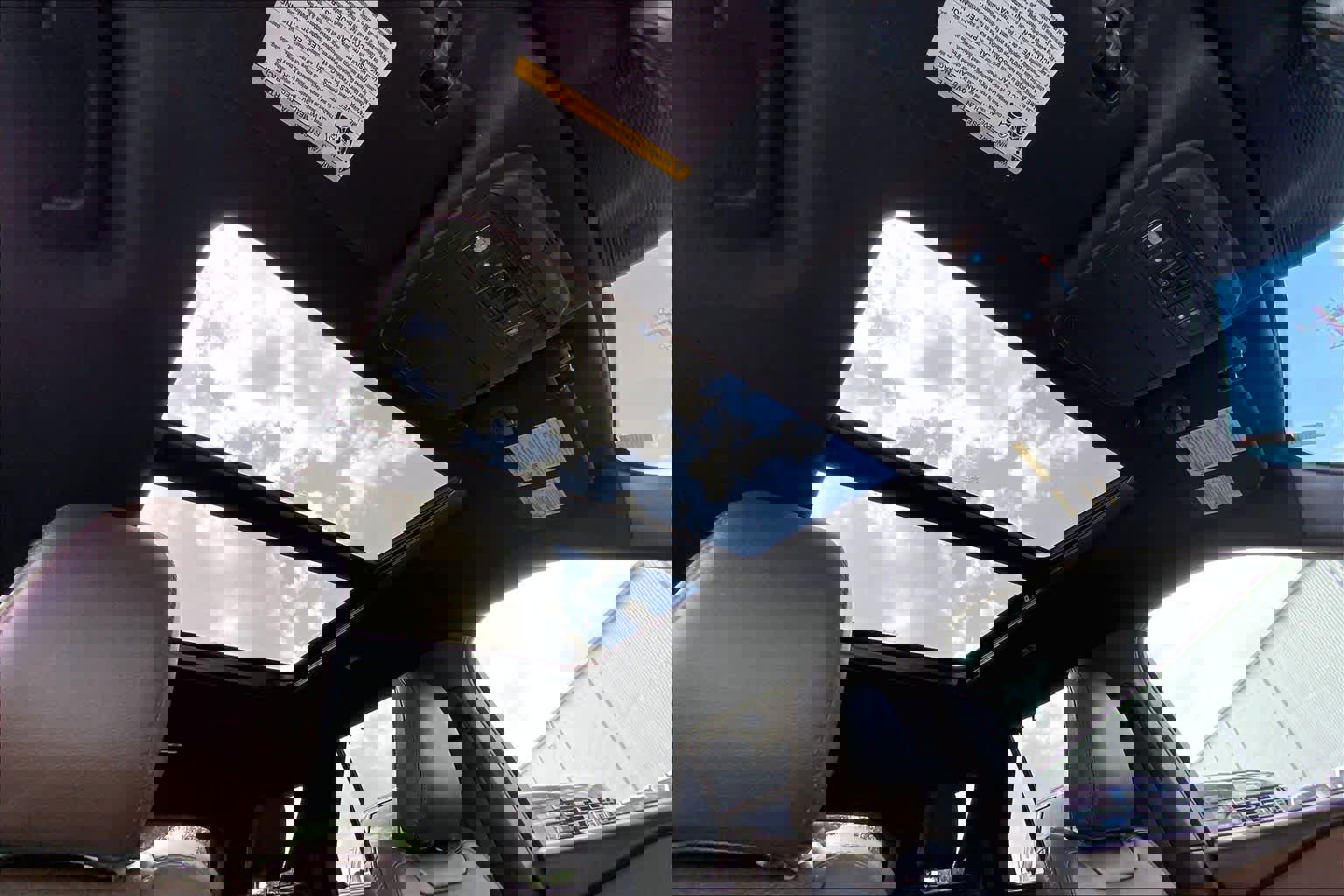 Used 2021 Ford Explorer King Ranch w/ Premium Technology Package AWD/4WD image 14