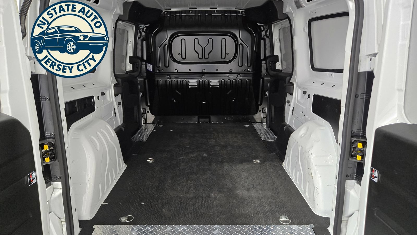Used 2022 RAM ProMaster City Tradesman FWD image 26