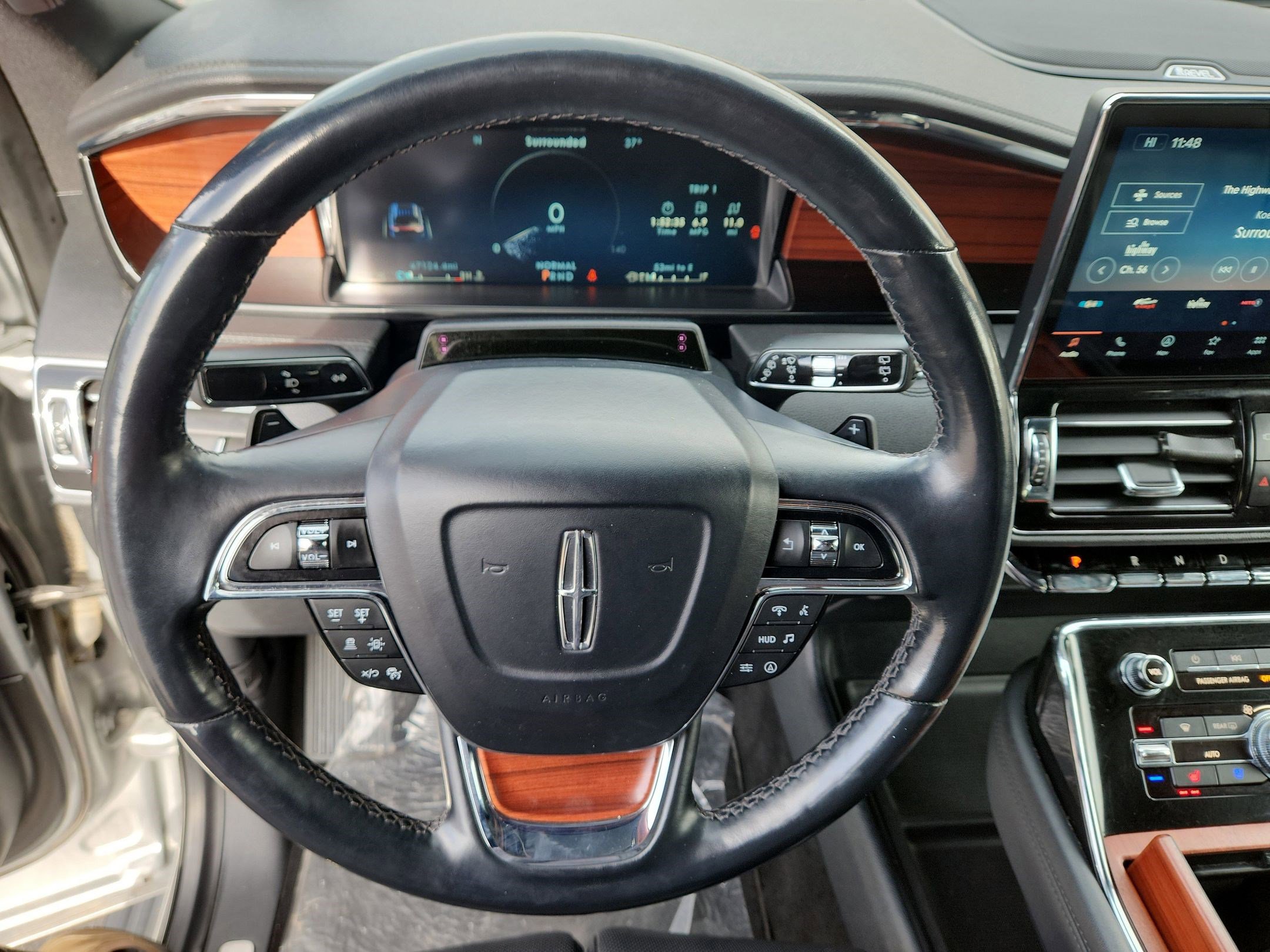 Used 2022 Lincoln Navigator L Reserve image 14