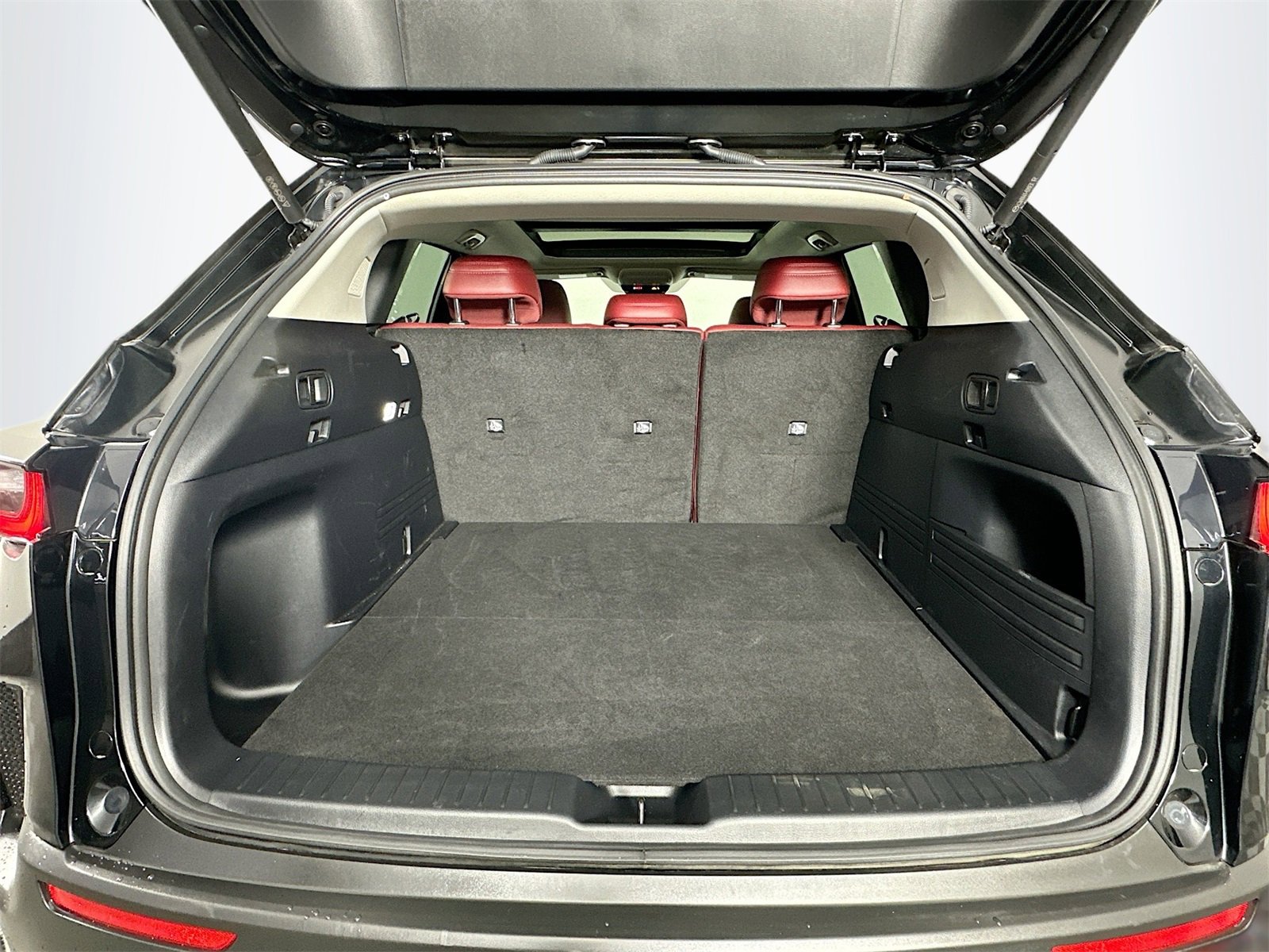 Certified 2025 MAZDA CX-50 2.5 Hybrid w/ Premium Plus Pkg image 28