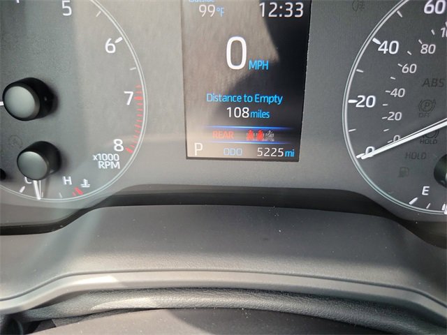 Used 2025 Toyota Corolla LE image 18