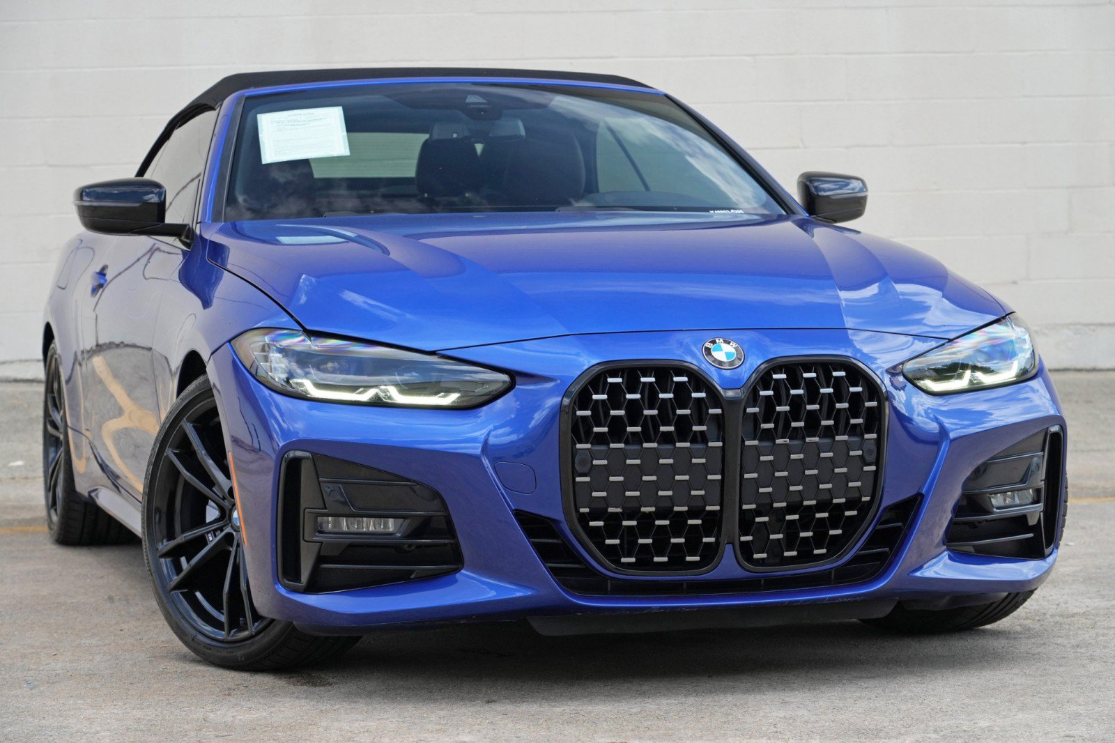 Used 2022 BMW 430i Convertible w/ M Sport Package RWD image 4