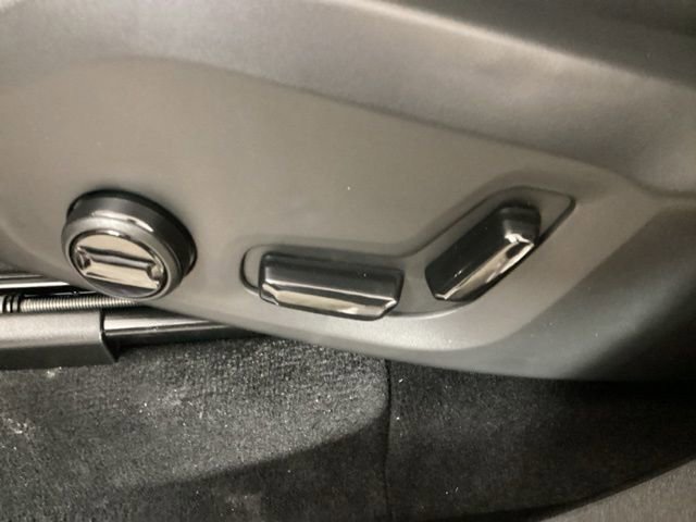 New 2026 Volvo XC90 B6 Plus w/ Protection Package Premier image 14