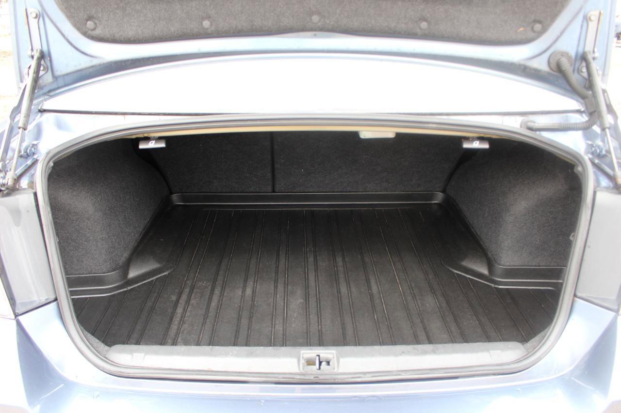 Used 2013 Subaru Legacy 2.5i Premium image 40