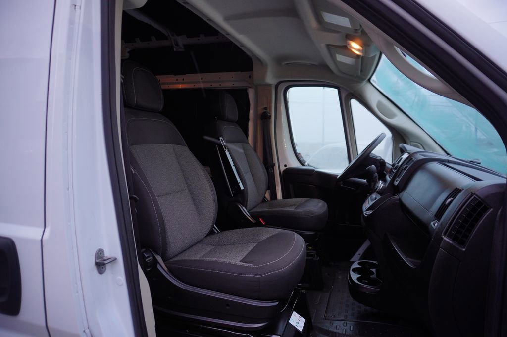 Used 2020 RAM ProMaster 2500 image 9
