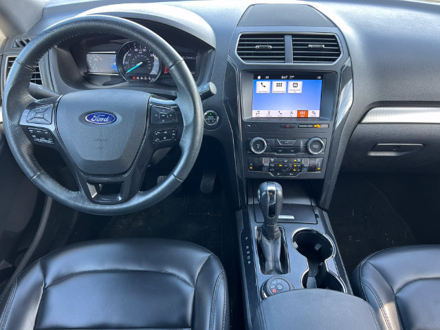 Certified 2019 Ford Explorer XLT w/ Equipment Group 202A AWD/4WD image 2