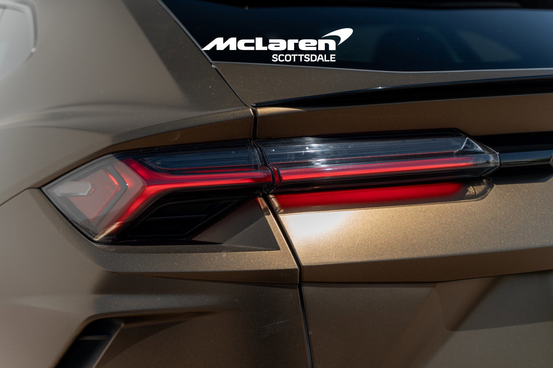 Used 2021 Lamborghini Urus AWD/4WD image 27