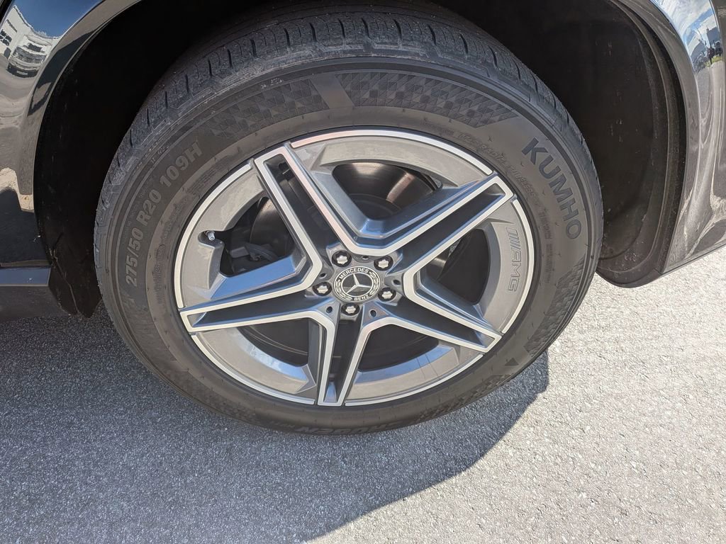 Used 2024 Mercedes-Benz GLE 350 4MATIC image 3