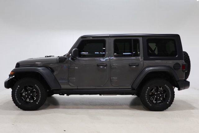 Used 2023 Jeep Wrangler Unlimited w/ Cold Weather Group image 4