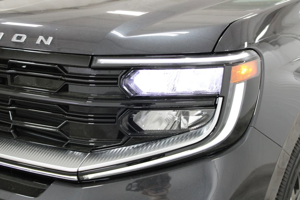 New 2026 Ford Expedition Platinum image 12