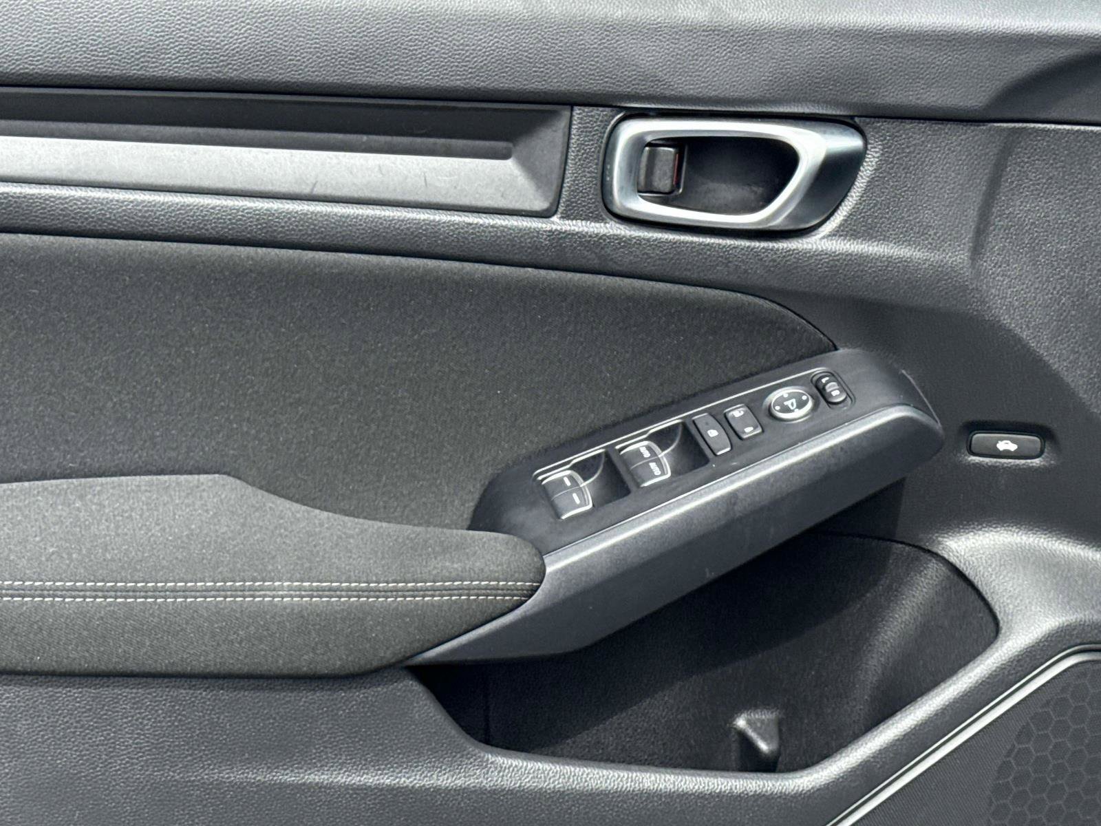 Certified 2023 Honda Civic Sport image 16