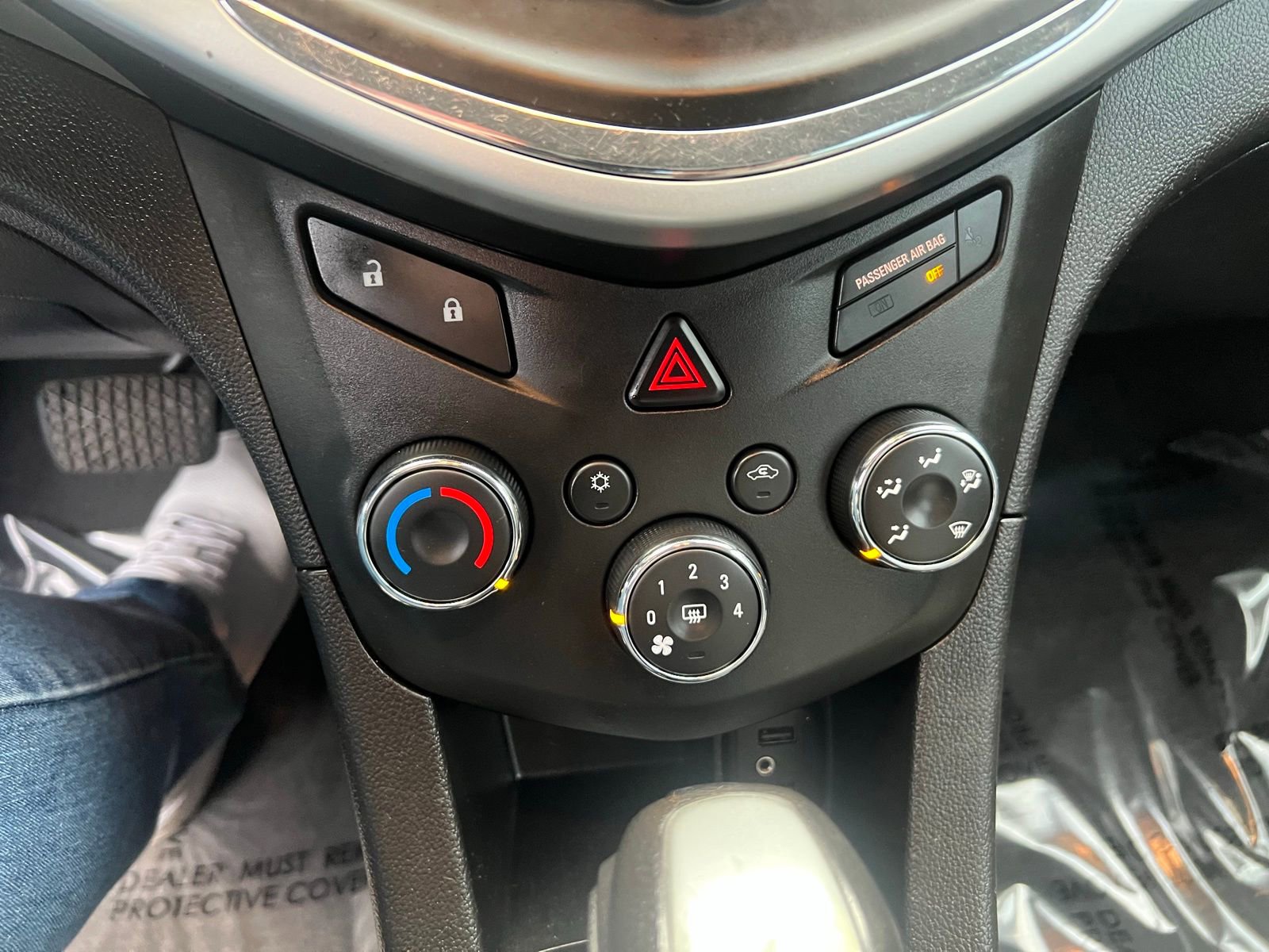 Used 2020 Chevrolet Sonic LT image 20