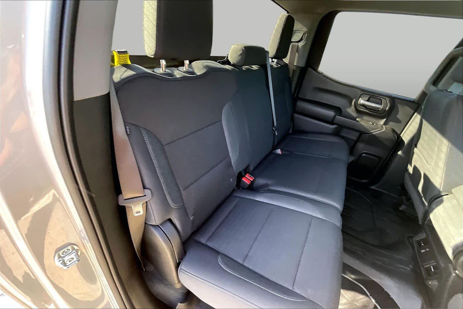 Certified 2026 Chevrolet Silverado 1500 Custom w/ LPO, Dark Essentials Package RWD image 19