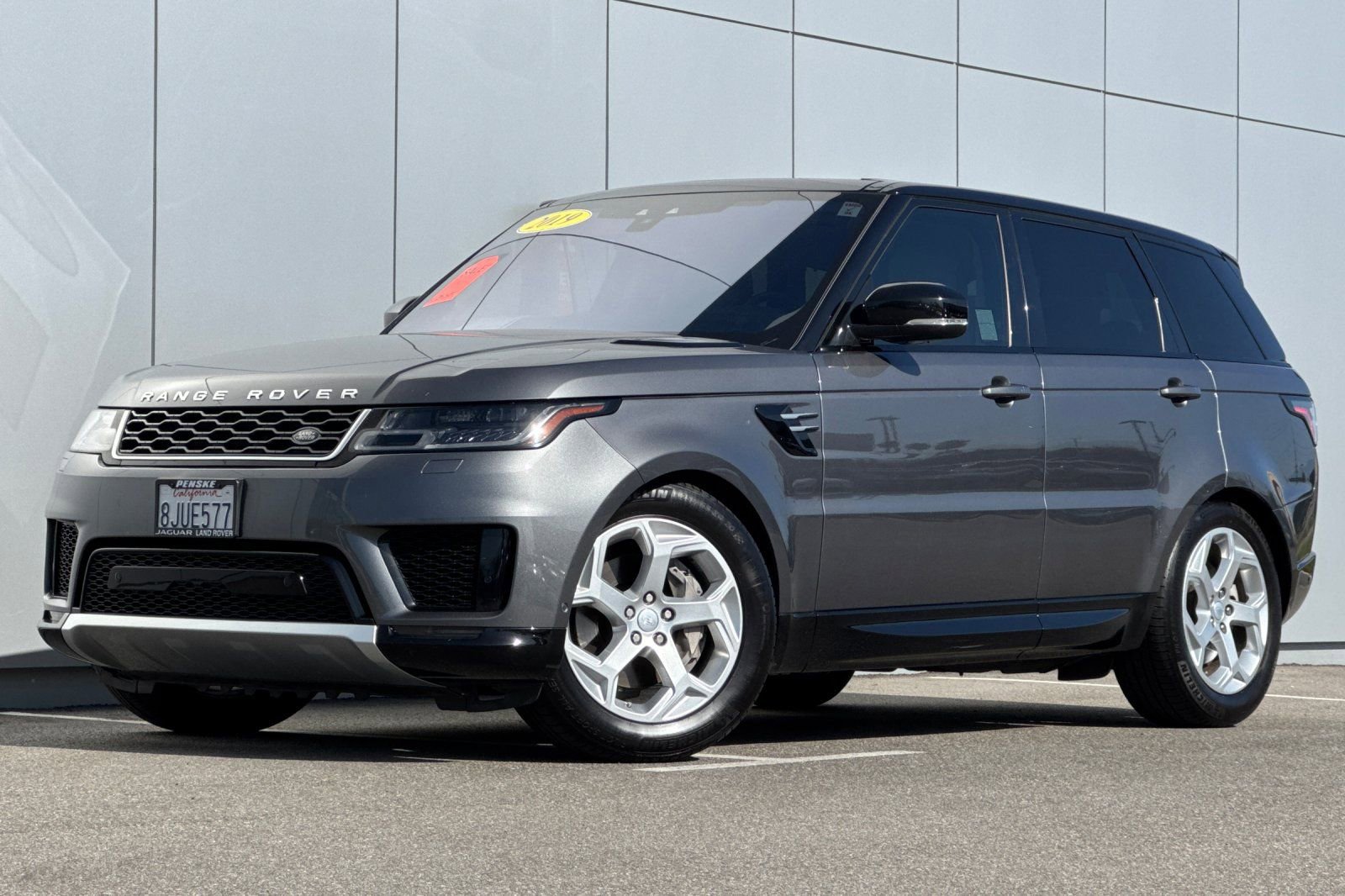 Used 2019 Land Rover Range Rover Sport HSE AWD/4WD image 1