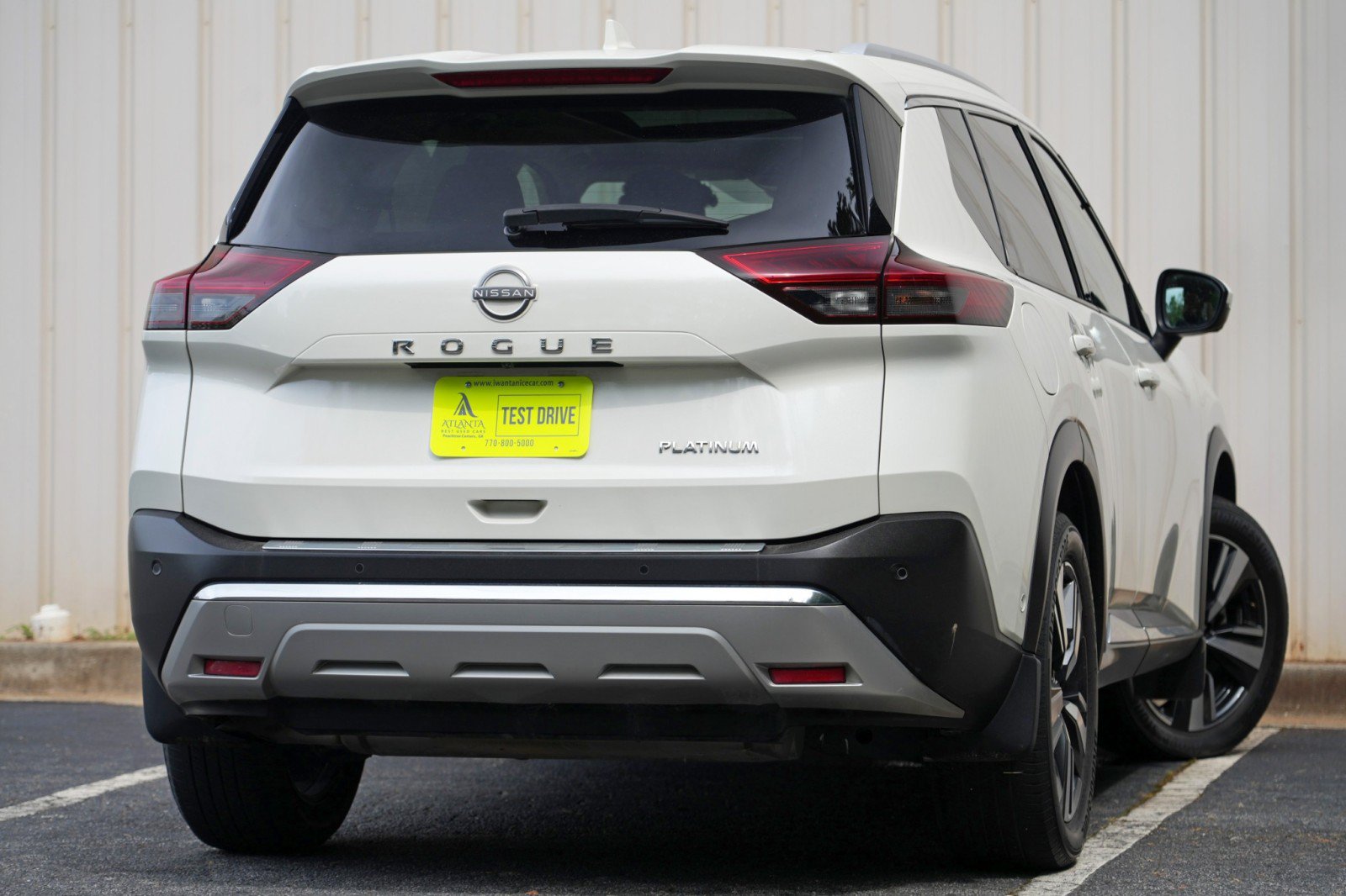 Used 2022 Nissan Rogue Platinum w/ Head-Up Display Package FWD image 4