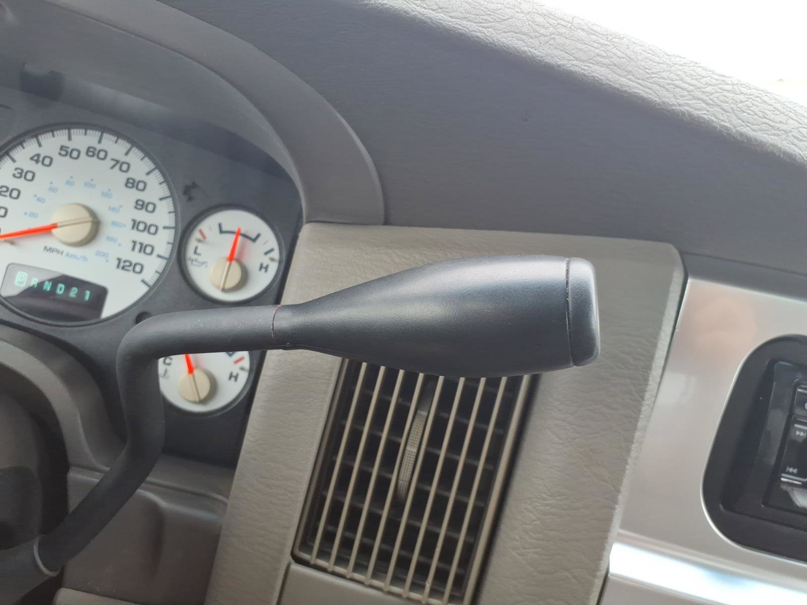 Used 2005 Dodge Ram 1500 Truck SLT RWD image 18