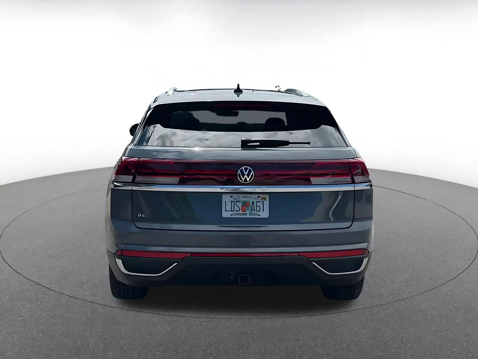 Used 2026 Volkswagen Atlas Cross Sport SE FWD image 12