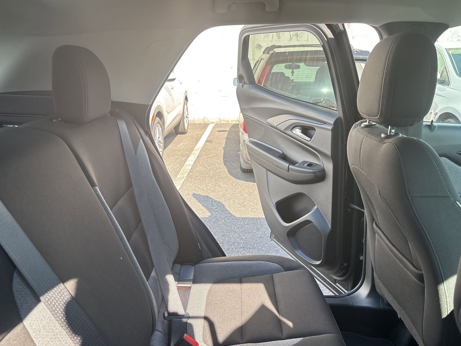 Used 2025 Chevrolet TrailBlazer LT FWD image 18