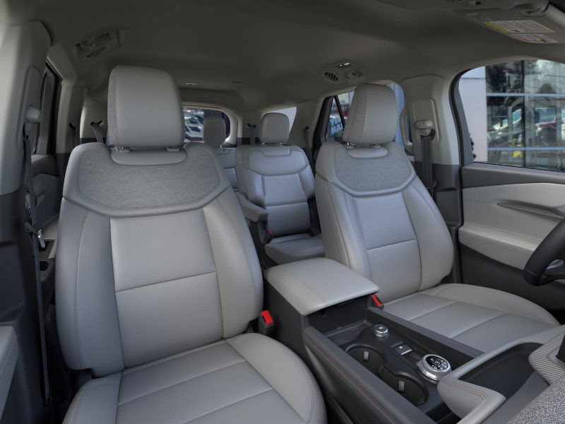New 2026 Ford Explorer Active w/ Active Comfort Package AWD/4WD image 11