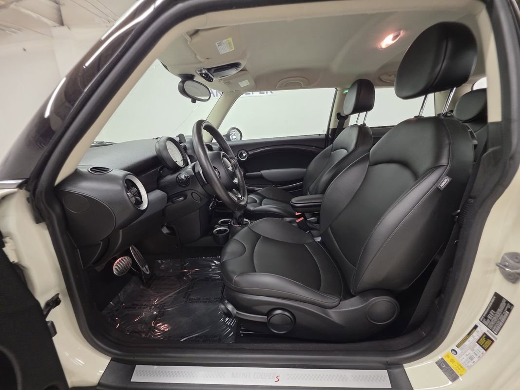 Used 2012 MINI Cooper S image 7