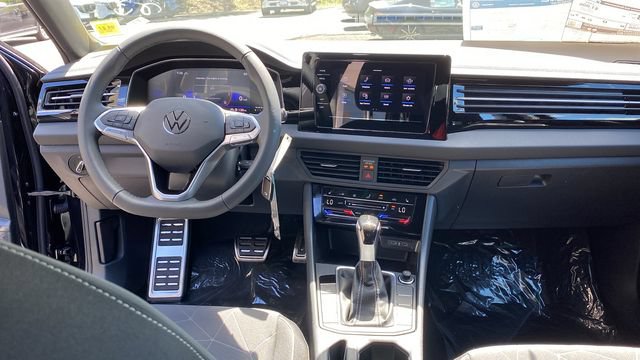 New 2026 Volkswagen Jetta Sport FWD image 9